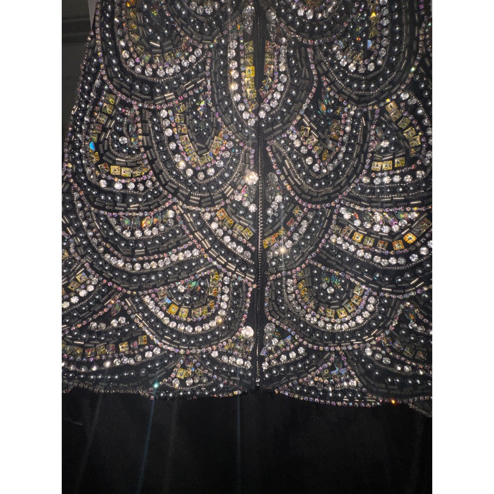 Jovani Black Beaded Halter Neck Formal Gown Prom‎ Dress Size 4 Scalloped Bodice - Picture 9 of 12